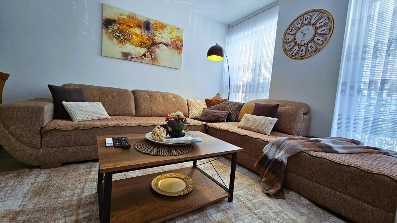 Superb 1 Bedroom In The Best Zone Of The City. Ferizaj Luaran gambar